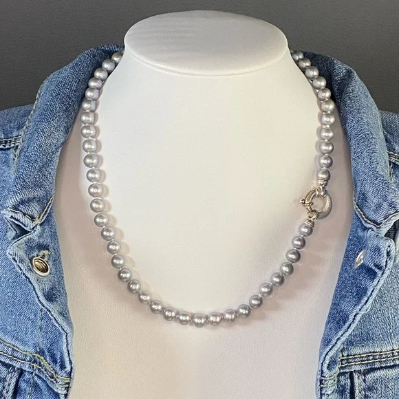 Tavliani Original Silver Pearl Necklace - Picture 2 of 2